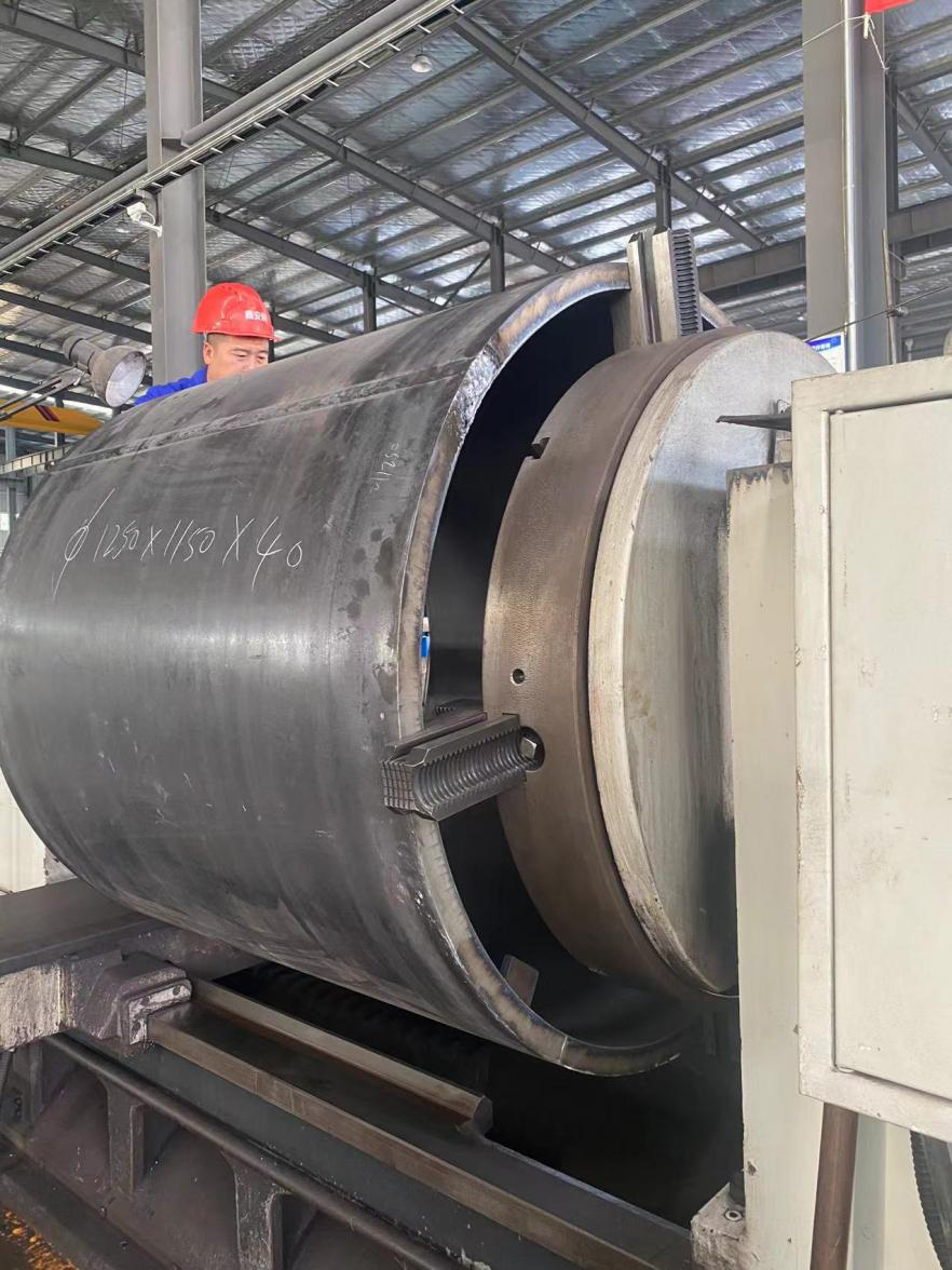 Apa yang Anda ketahui tentang bahan permukaan konveyor roller?
